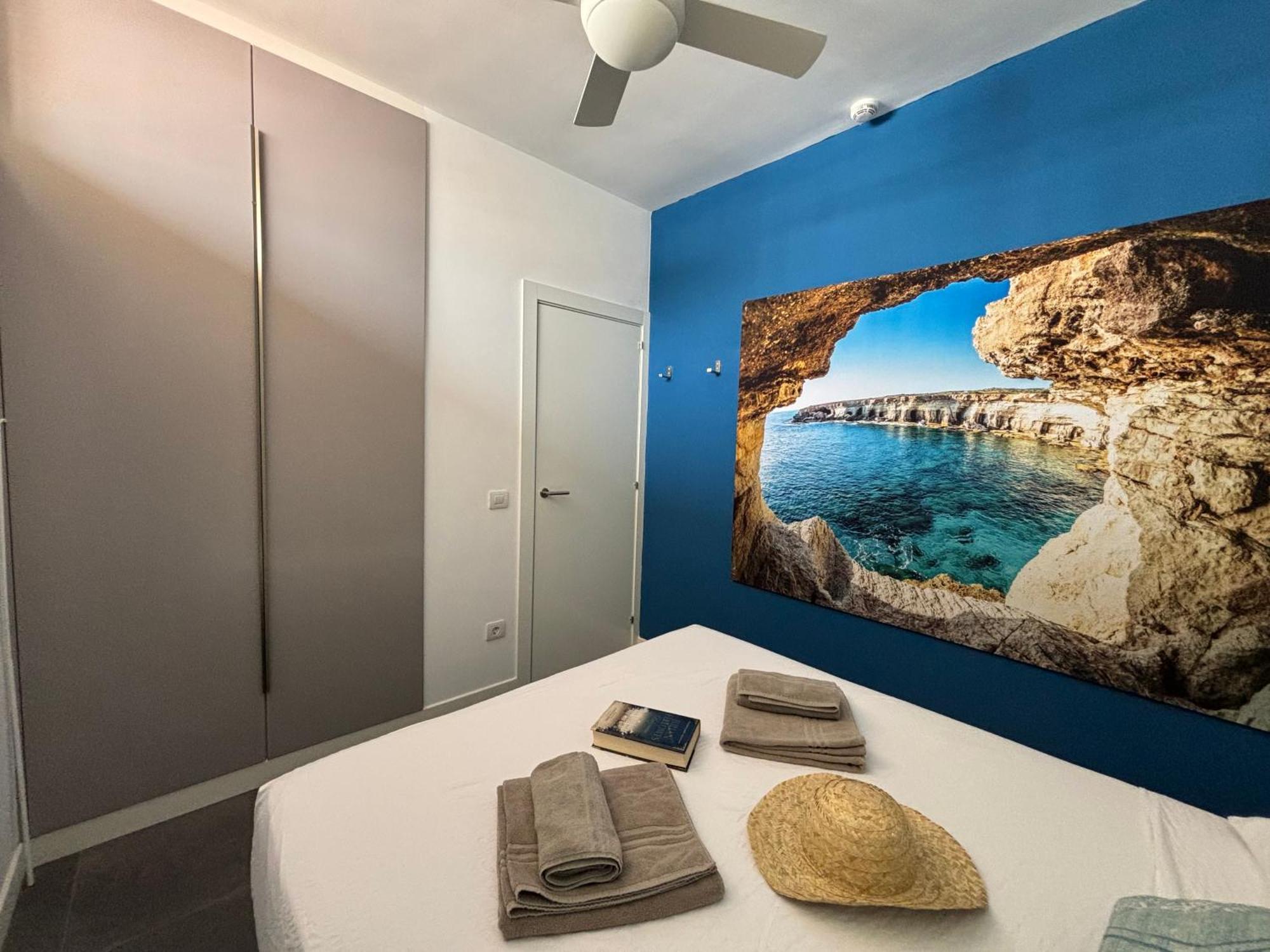 Loris Playa Ingles 50mt From Yumbo By Luca Gran Canaria Apartamento